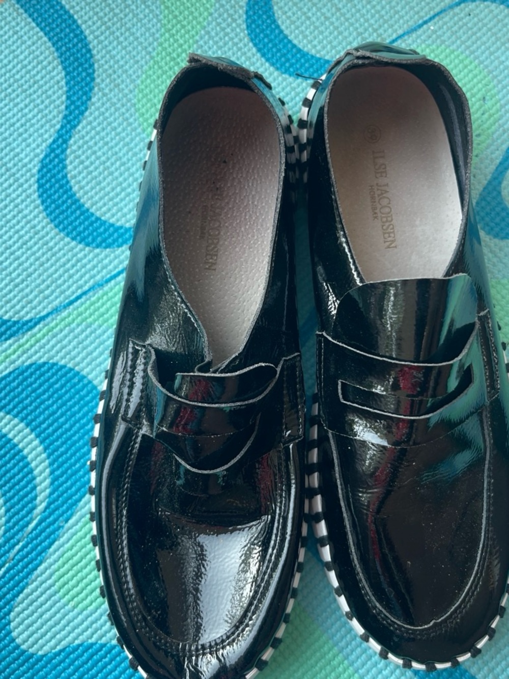 Ilse Jacobsen Black Patent Kids Loafers with Striped Sole